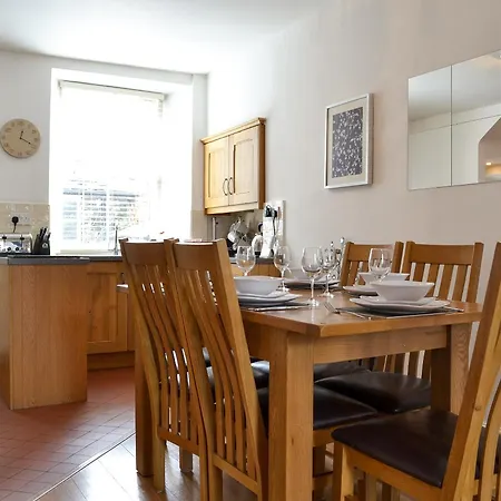Warner Lea Holiday home *